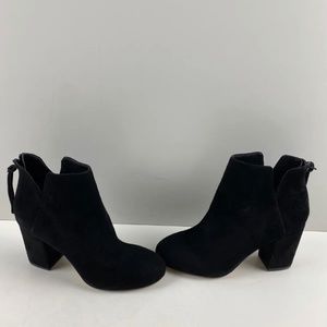 ALDO Black Suede Round Toe Side Zip Block Heel Ankle Boots Women’s Size 6.5